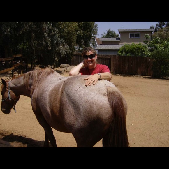 Meet your Posher, Lisa - Picture 1 of 1